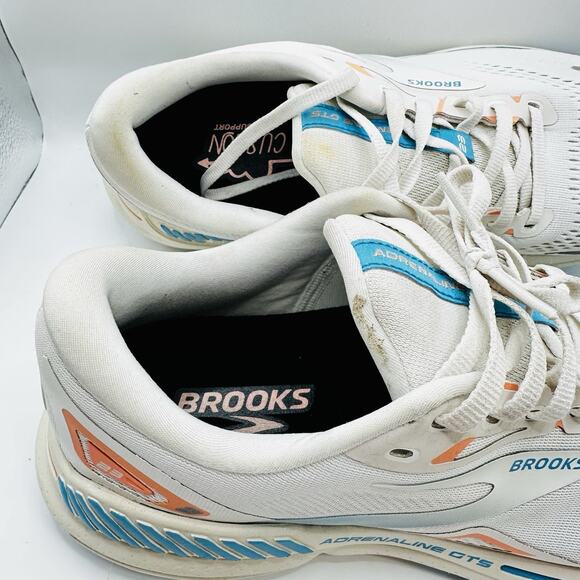 Brooks Adrenaline GTS 23 1203811B152 White Running Shoes Sneakers Women Size 11 - Picture 9 of 9